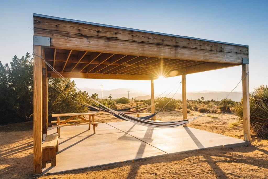 Joshua Tree Hidden Tower * Views - Landmark Yucca Valley Εξωτερικό φωτογραφία